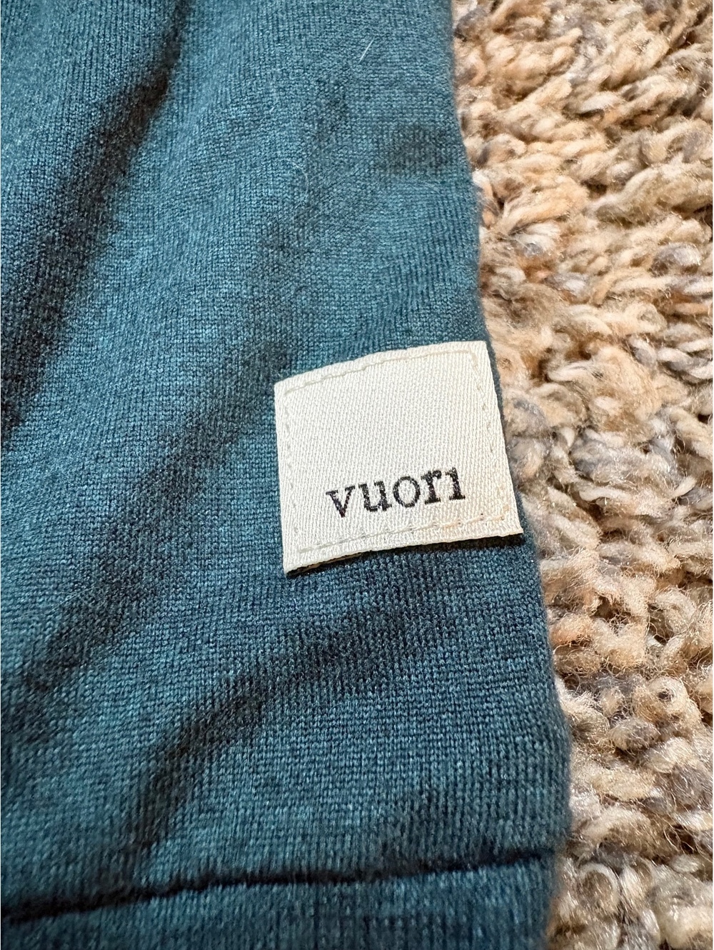 Vuori Daydream Crew Long Sleeve Performance Women's Size Medium Agate Green - Picture 2 of 5
